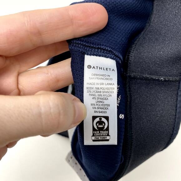 Athleta Navy Blue Mesh Panels Power of She Criss Cross Back Sports Bra S - Picture 7 of 7